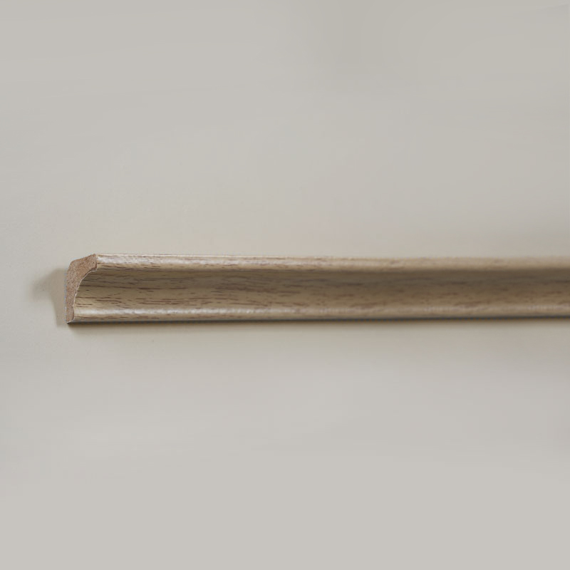 MDF İç Köşe Kalıplama/Scotia Kalıplama (Beyaz Meşe Kaplama + Boya ile Sarılmış) - Doğal Meşe Rengi 7/8' x 7/8'