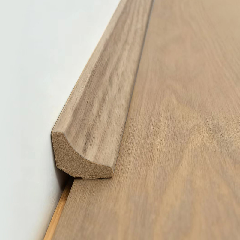 MDF İç Köşe Kalıplama/Scotia Kalıplama (Beyaz Meşe Kaplama + Boya ile Sarılmış) - Doğal Meşe Rengi 7/8' x 7/8'